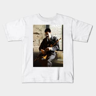 Eamon Ceannt 1881-1916 Kids T-Shirt